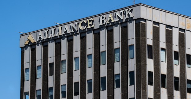 A building with signage that says, 'Alliance Bank.'
