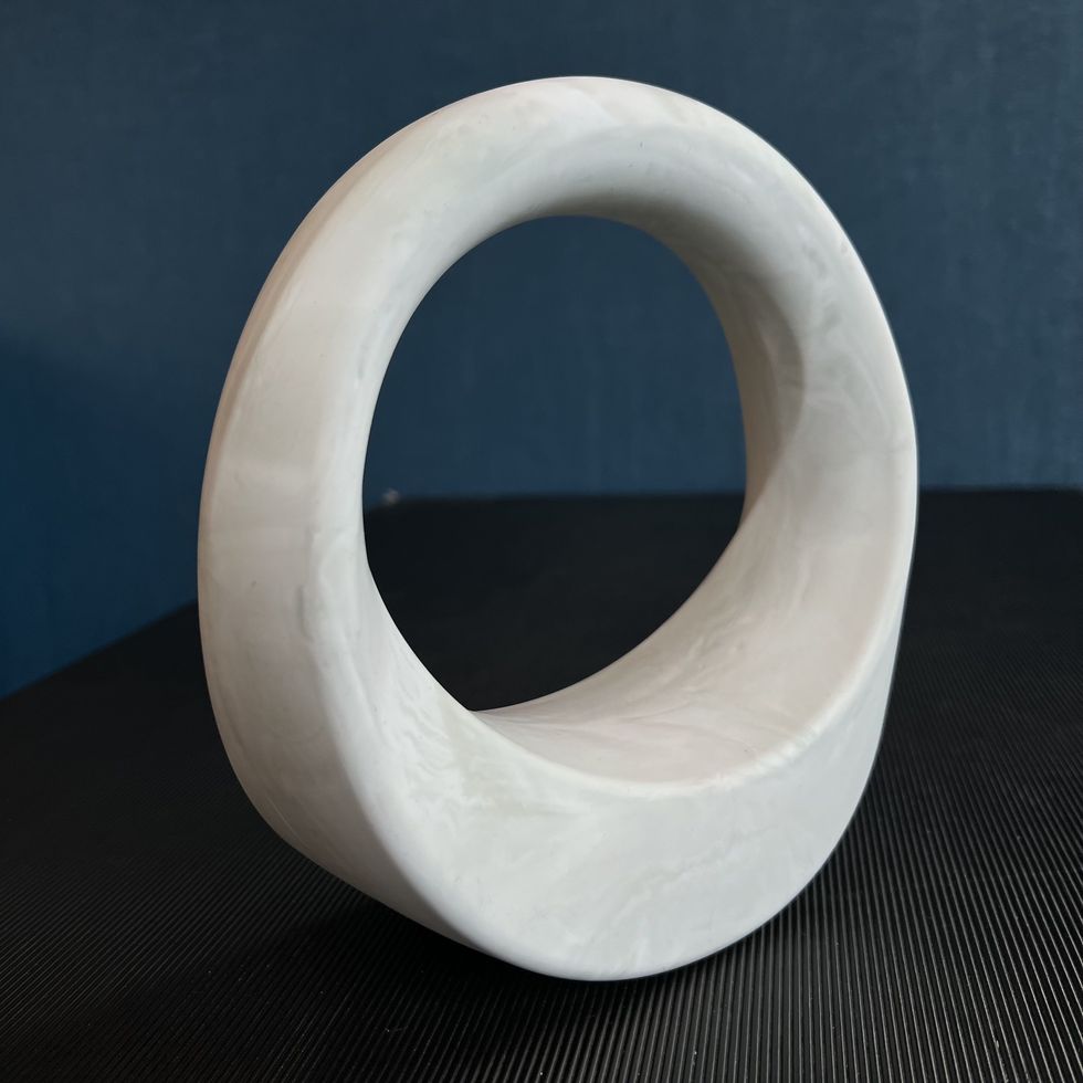 Swirl 7 lb, White Marble