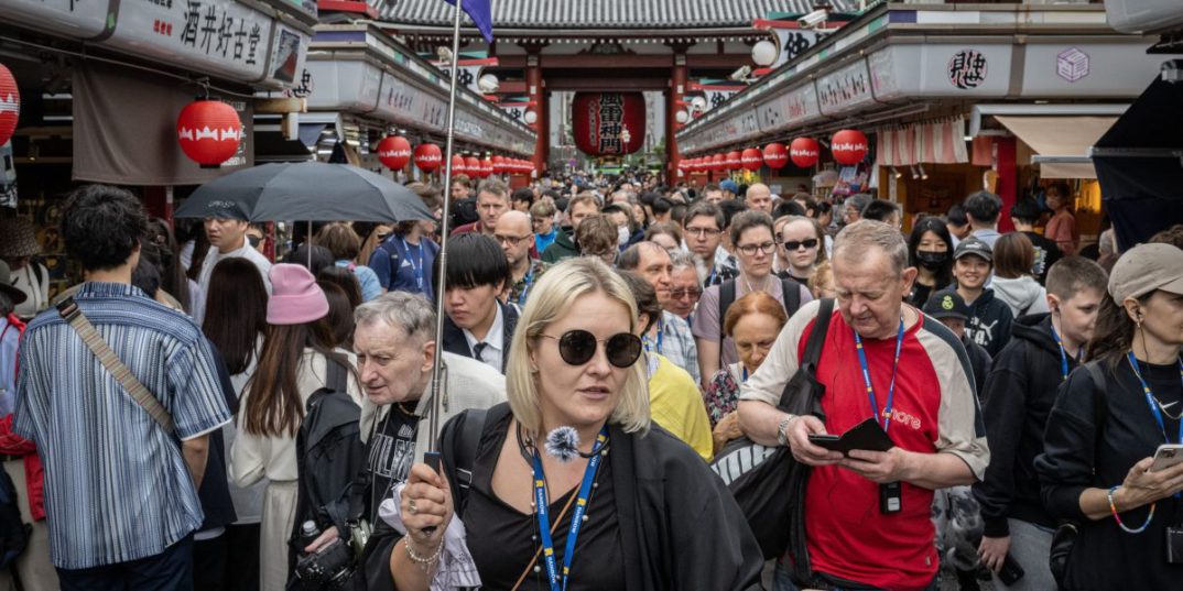 ‘Instagram culture’ and weak yen help push tourism to Japan’s second-largest export