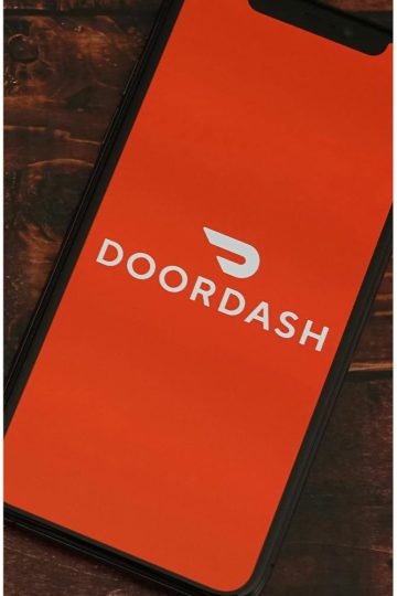 DoorDasher Can’t Afford a Meal After Delivering 10 Orders