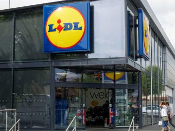 I found a way to get money to spend at Lidl using your rubbish – it’s totally free & saves waste