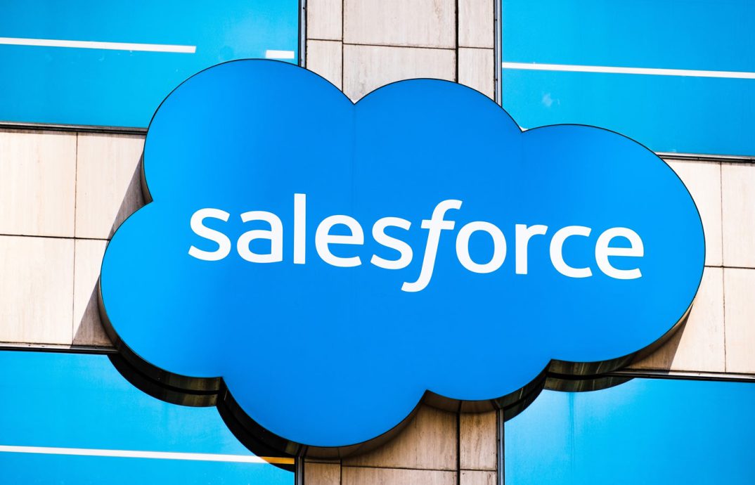 6 Best Salesforce Competitors and Alternatives for 2024