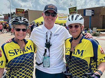 SPAM-tastic voyage: Austin women represent their town on RAGBRAI ride – Austin Daily Herald