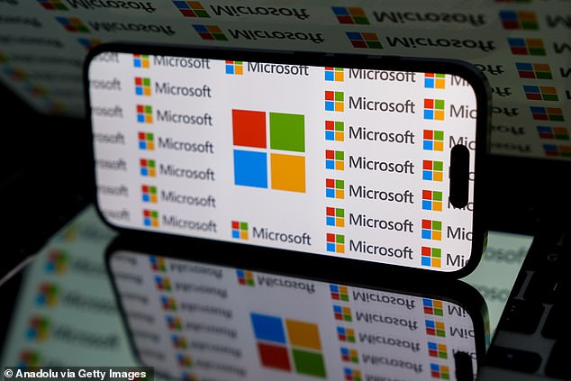 One expert says if you have to pick just one tech company to invest in, make it Microsoft as it is a ¿one-stop shop bet on every aspect of the AI revolution¿