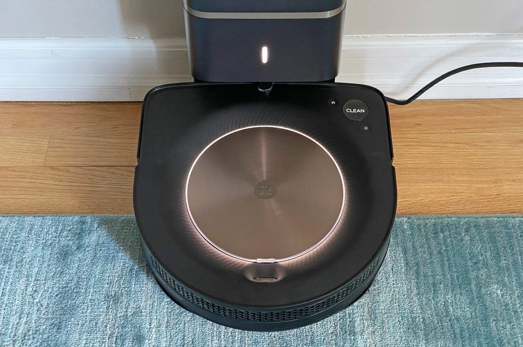 Roomba s9+ robot vacuum: Still the best