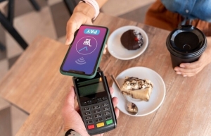 Vietnam accelerating towards a cashless society