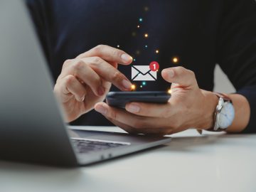 How retailers can boost their email deliverability this holiday season