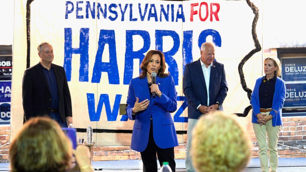 With Time Running Out, Kamala Harris Makes a Push for the Latino Vote