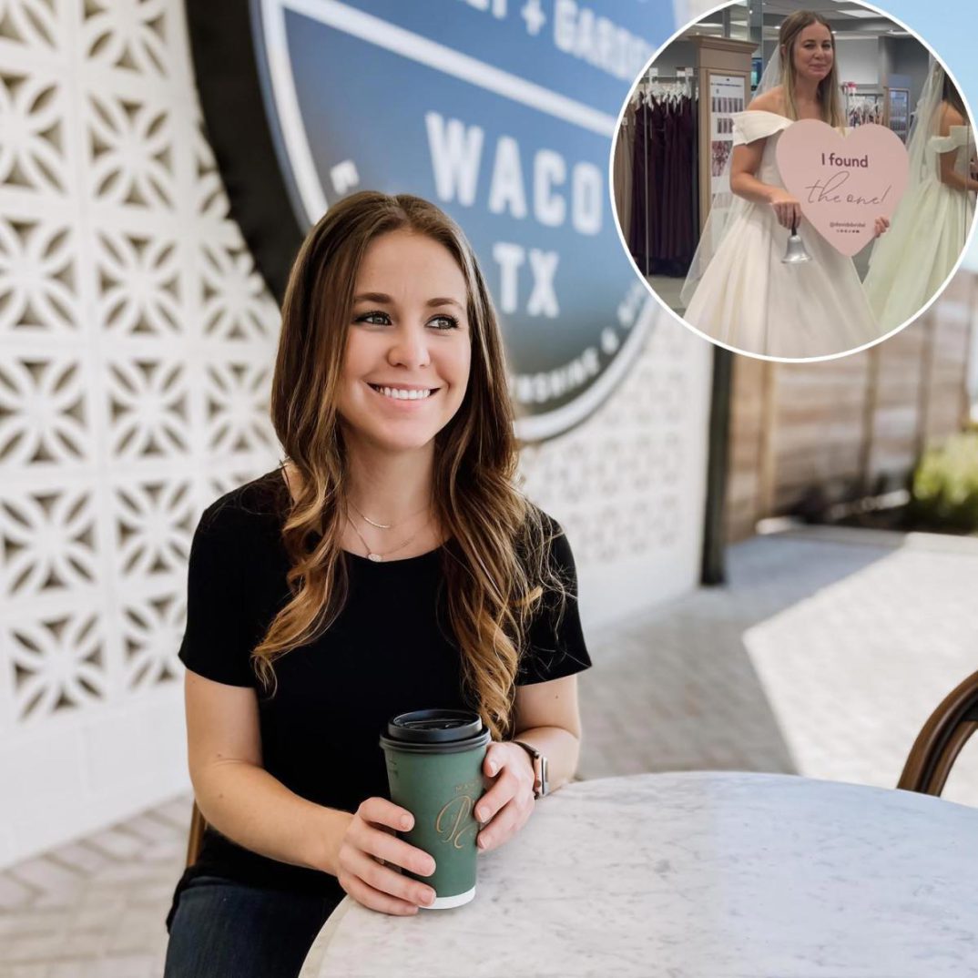 Jana Duggar Gushes ‘Stunning’ Wedding Dress Was Straight Out of Her Pinterest Dreams