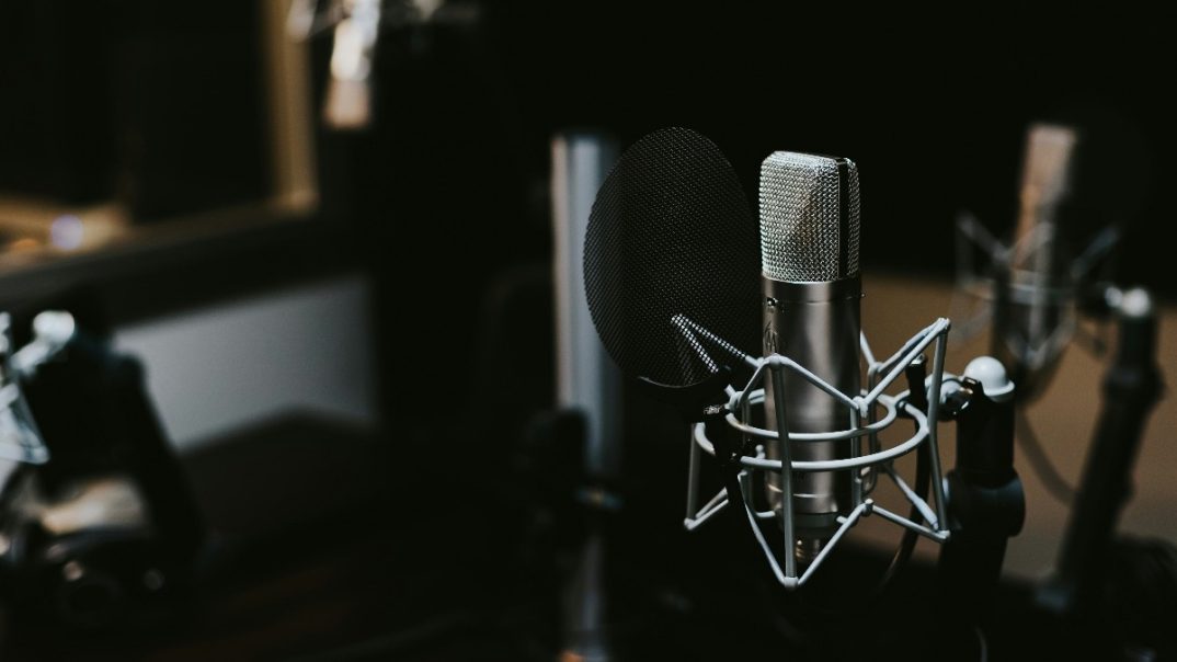 Celebrating world podcast day 2024: The power of podcasting for copywriters