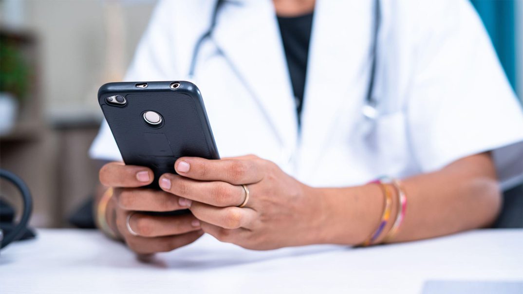 Most Doctors Regularly Engage With Healthcare Influencers on Social Media