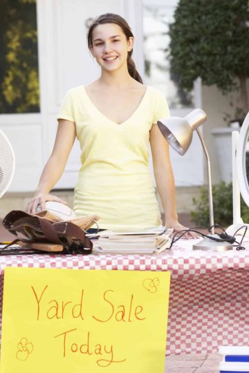 Selling Your Stuff? 18 Yard Sale Mistakes You Can’t Afford to Make