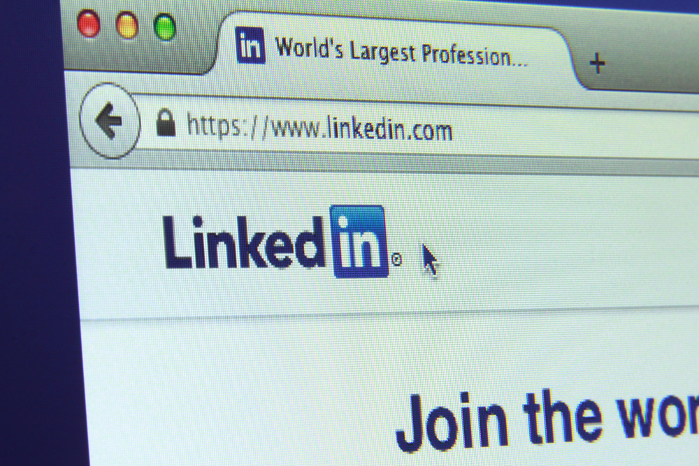  7 tips for a better LinkedIn profile