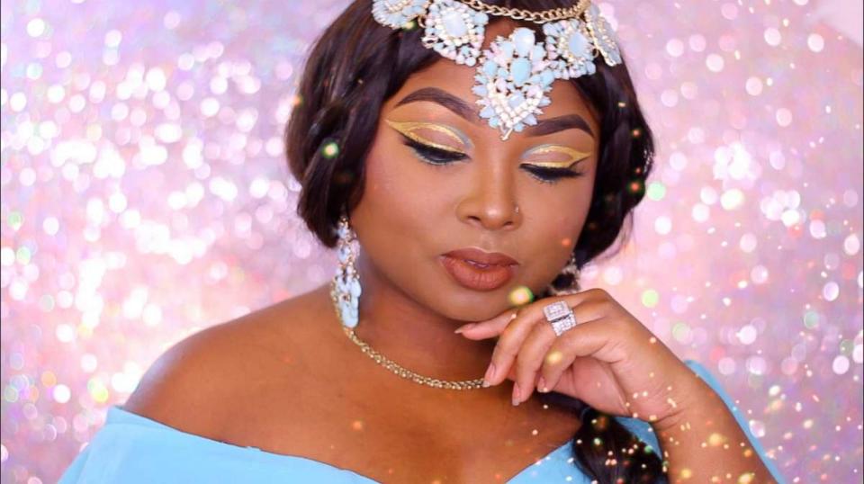 PHOTO: Queenii Rozenblad creates the perfect Princess Jasmine-inspired look for Halloween. (Queenii Rozenblad)