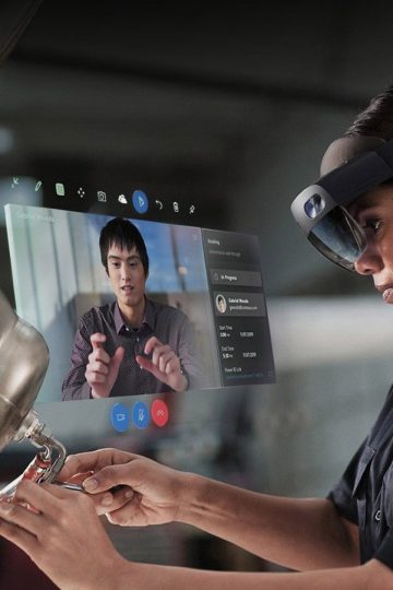 Microsoft Discontinues HoloLens 2, Support to End in 2027 with No Successor in Sight