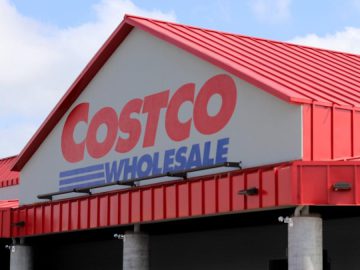 8 Ways To Best Budget When Shopping at Costco