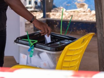 Reducing Voter Apathy in the Ghanaian Political Landscape: The social marketing perspective