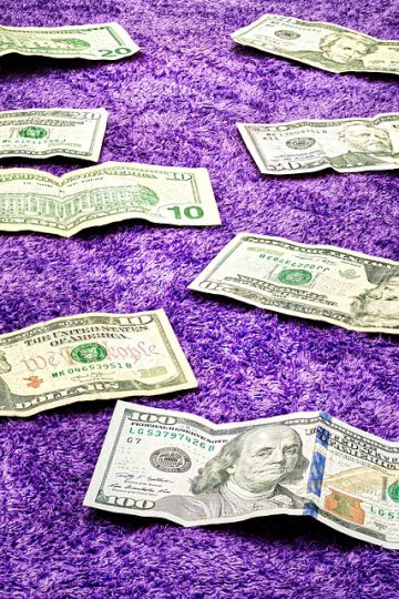 How to Make Money from PlayStation Games: Lucrative Opportunities for Gamers
