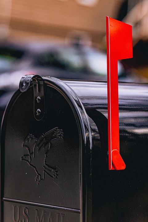 Skechers Emails Are Misleading Spam, Customers Say