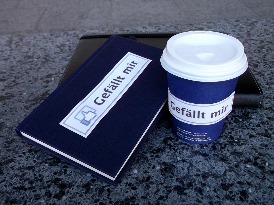 Right-wing Facebook scammers are grifting off Charlie Kirk’s death