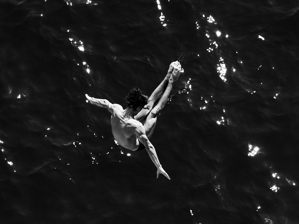 Fourteen charged in New Jersey betting ring that allegedly involves college athletes, mafia