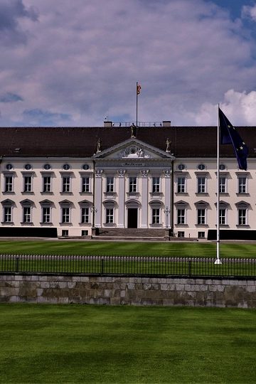 Trump DOT Plans to Use Google Gemini AI to Write Regulations — ProPublica