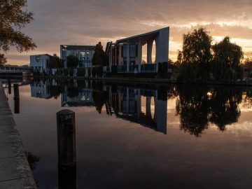 Legal Hurdles Await Trump’s AI Executive Order