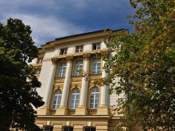 Commerce Department to Open California Office as Trump, Newsom Clash