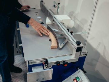 How I Used 4 AI Tools to Build a 7-Figure Business While Working From Home