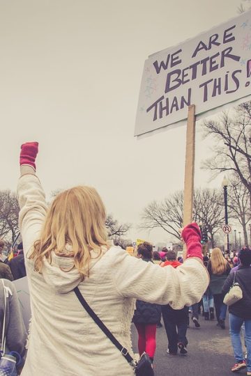 President Trump talks Minneapolis, Joe Rogan, the Fed, AI and 2028 in a wide-ranging interview