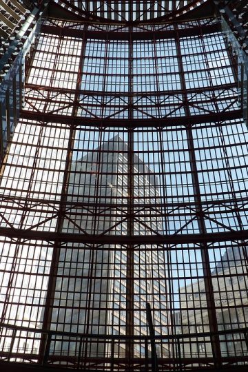 Investors Dumping American Stocks as the Country Bets Everything on AI