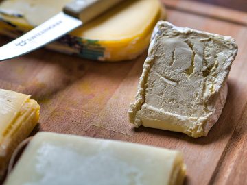 Business Ideas for Teens: 25 Ways to Make Money (2026)