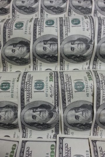 How Do Formula 1 Teams Actually Make Money?