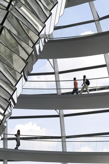 AI spending is keeping the US afloat, while the Iran war has prevented an economic recession