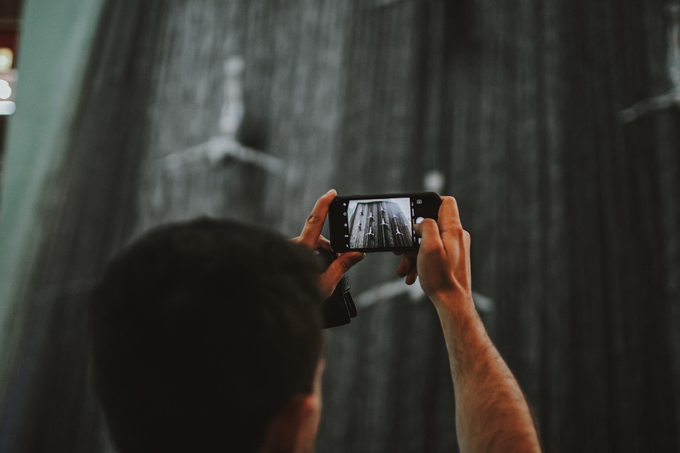 Best Time To Post on Instagram in 2026: A Complete Guide