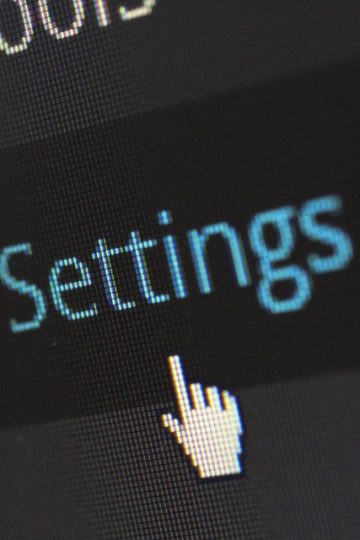 10 Tools to Run AI Locally on Windows 11