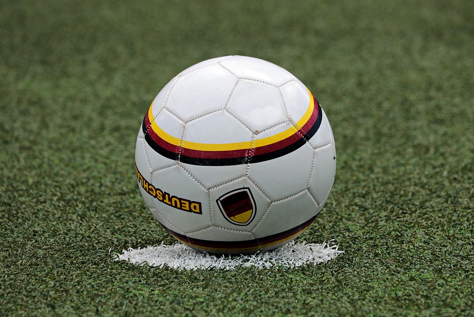 There’s a major flaw in the Protect College Sports Act, athlete advocates say